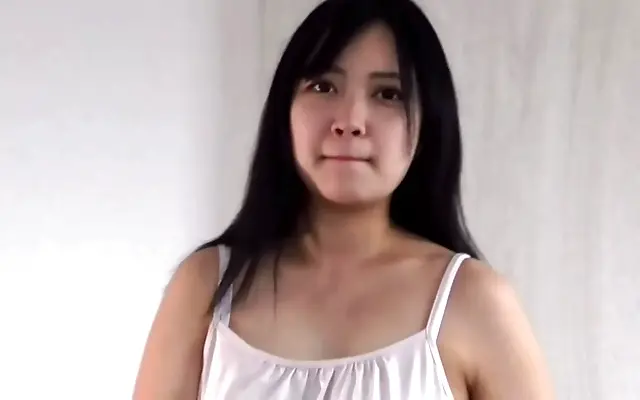 On the couch with a former idol as forbidden tension turns to intimate 1 on 1 play