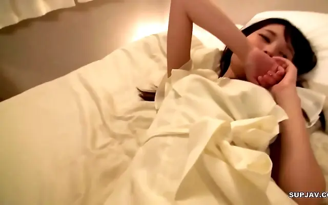 Piano teacher with delicate collarbone teases before passionate lesson