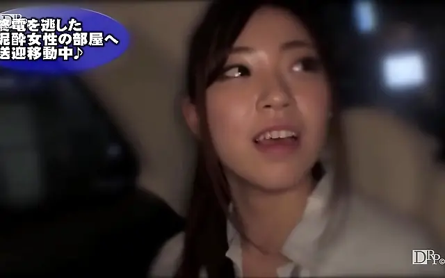 校园 被老汉 视频在线观看 1v1 Beneath her, Japanese stud drives deep for passionate cries