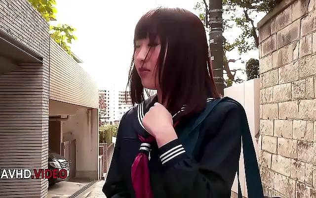 开内裤 被男人 性生 日日 Silk sheets ripple as Reina Takayama takes on twin hung studs in fierce Japanese action