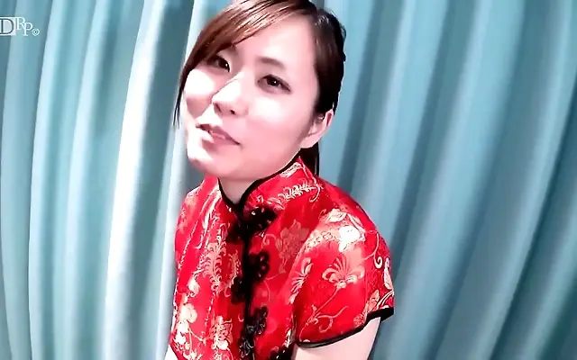 Her intimate Japanese session leads to naughty pleasures