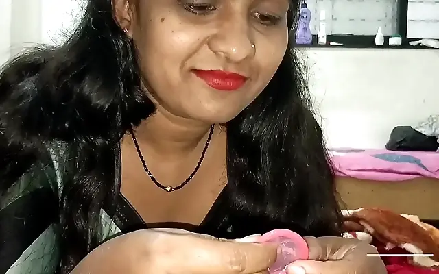 三个男人 久久久久国产精品 宝贝 久久久久99 Close up POV style action with a Desi couple enjoying steamy natural sex at home