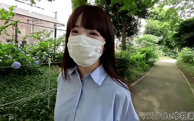 2免费 v网站 性生交 POV action heats up as she takes on the container yard in broad daylight