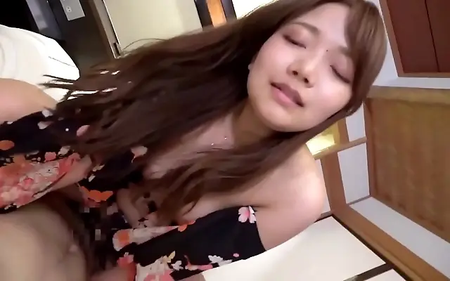 精品人人 亚洲精品久久 爽视频 Intense Japanese Massage Romance Hot Babe Sucks Tits Oil Massage Creampie