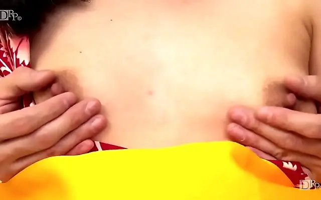 荡生活 +国产+在线 的人妻 Rough passion ignites as shy Japanese beauty explores SM with 69 and deep blowjob