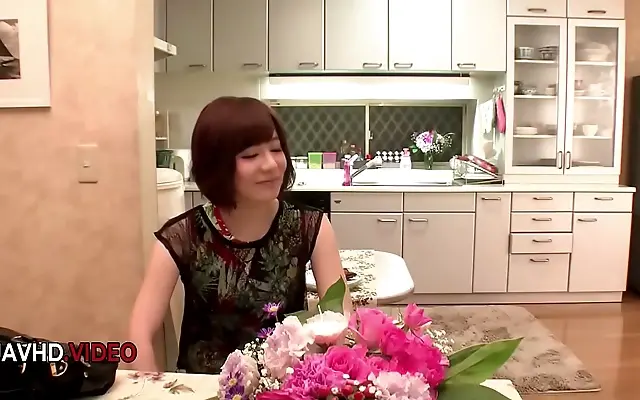 Office seduction with JAV legend Airi Miyazaki in a steamy threesome